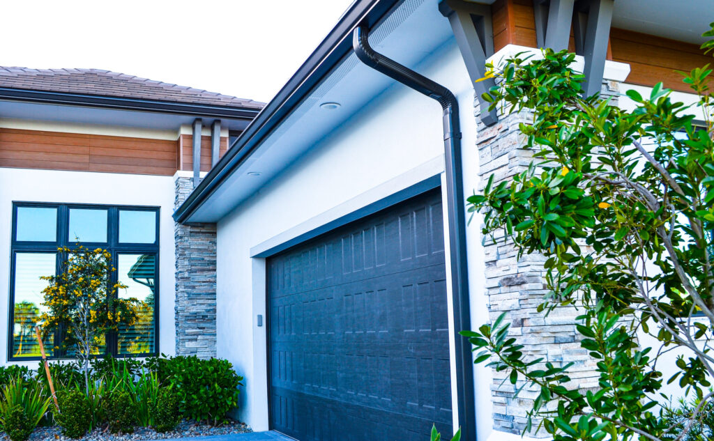 7-inch seamless gutters in Tampa for superior rainwater management