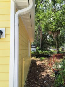White Seamless Gutter Installation in Tampa, FL